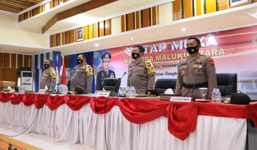 Kapolda Maluku Utara Cek Kesiapan Pengamanan Pilkada 2020 di Morotai