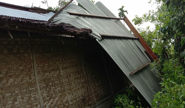 Sebuah Rumah di Aceh Utara Rusak Diterjang Angin Puting Beliung