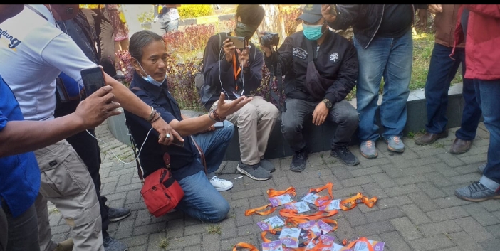 Aksi Protes Wartawan, KPU Kabupaten Bandung Tidak Bisa Rangkul Media Sukseskan Pilkada 