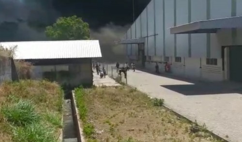 Dua Karyawan Meninggal Akibat Kebakaran Pabrik Kayu di Probolinggo