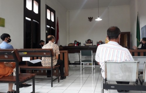 Dilaporkan Melanggar UU ITE Oleh Anggota DPRD Jabar, Agung Dewi : Berharap Dibebaskan Dari Dakwaan