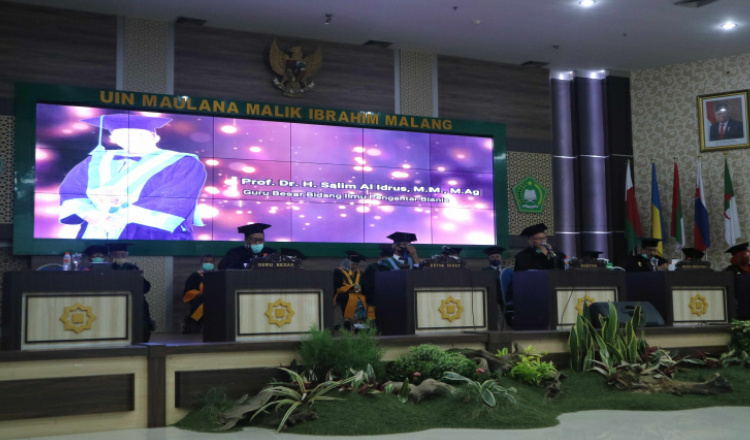 Angkat Kajian Bidang Ekonomi, UIN Malang Kukuhkan Dua Guru Besar