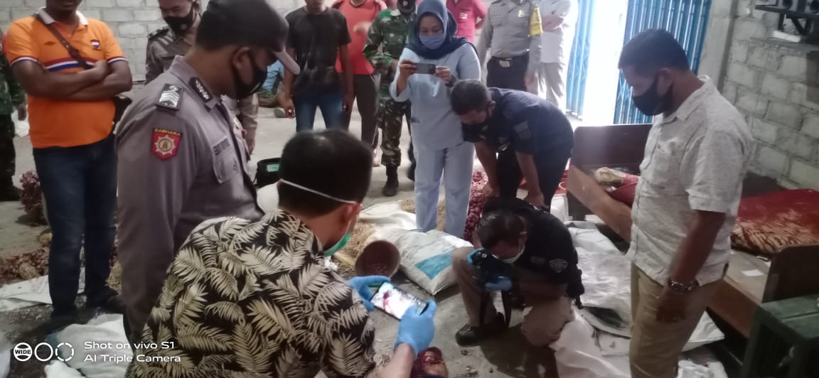 Warga Puhkerep, Rejoso meninggal dunia tertimpa Rak Kayu Bibit Bawang Merah