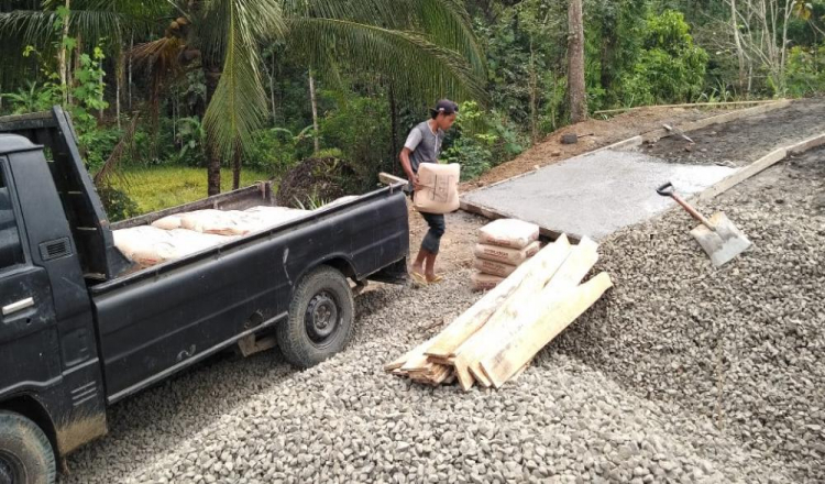 Semen, Salah Satu Material Utama TMMD 109 Purworejo