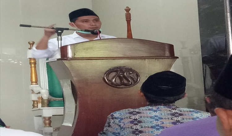 Kembali Diminta Jadi Khotib, Gus Barra Berdakwah Tentang Takwa