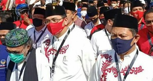 Teno Menuding Ada Fraksi Yang Menjegal Kebijakan Pemberian Seragam Sekolah Gratis
