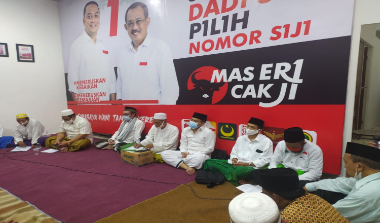 Kaum Santri Surabaya Bersatu Dukung Eri Cahyadi–Armuji