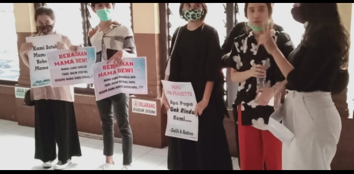 Sidang Kasus ITE Anggota DPRD Jabar, Mama Cuma Membela Aku Yang Ingin Ketemu Papa
