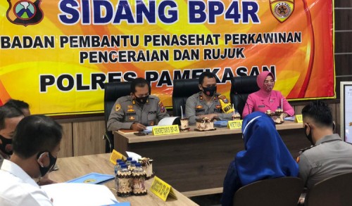 Waka Polres Pamekasan Pimpin Sidang BP4R Anggotanya