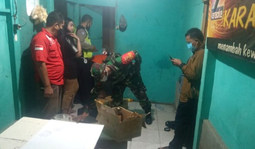 Operasi Yustisi di Cafe Remang, Polisi Gresik Temukan Ratusan Miras