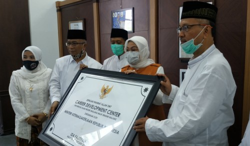 Tingkatkan SDM Akademisi, Menaker Ida Resmikan Career Development Center UIN Malang