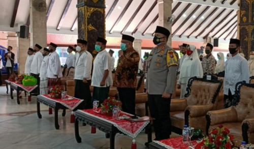 Pemkab Malang Peringati Hari Santri, Usung Tema Santri Sehat Indonesia Kuat