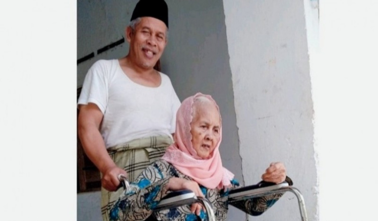Keluarga Besar Haji Mas Sulthon Turut Berbelasungkawa Atas Wafatnya Ibu Nyai Hj Siti Zainab
