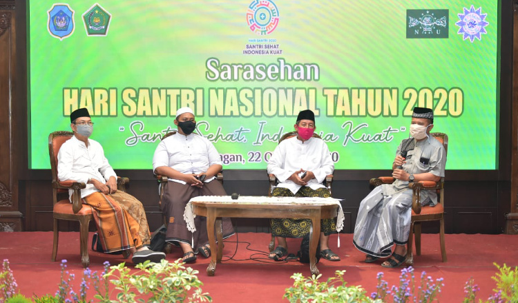 Peringatan Hari Santri di Lamongan Terapkan Protokol Kesehatan Secara Ketat