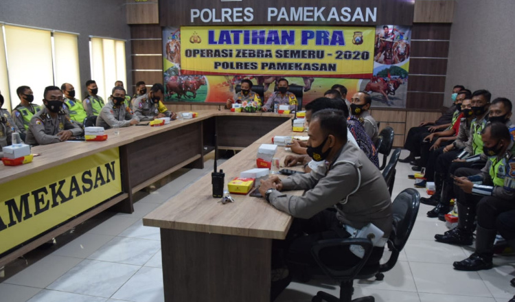 Kapolres Pamekasan Pimpin Latihan Pra Operasi Zebra Semeru 2020