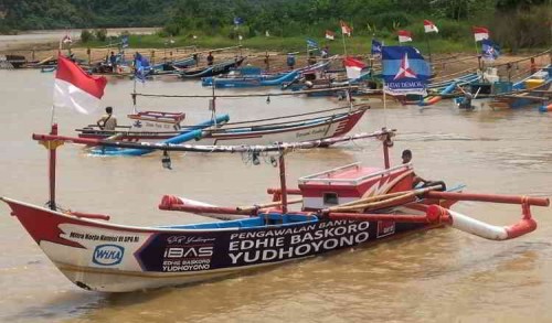 Gelar Reses, Mas Ibas Ingin Nelayan Pacitan Produktif dan Mampu Beradaptasi di Tengah Pandemi