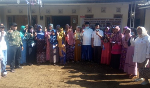 Haji Hendy Sering Dicurhati Petani Soal Kelangkaan Pupuk