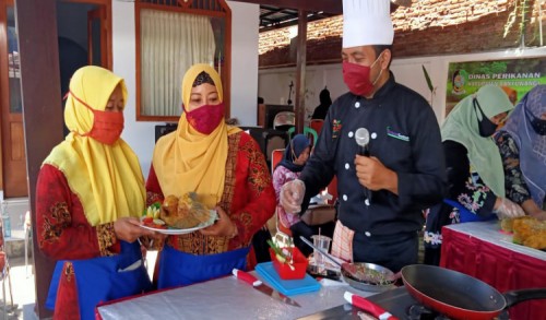 Cooking Class, Cara Dinas Perikanan Banyuwangi Ajak Masyarakat Gemar Konsumsi Ikan