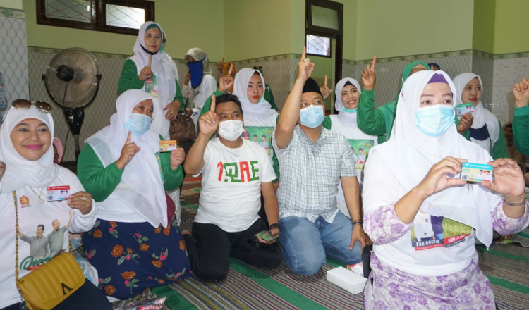 Dokter Alif : Dari 184 Ribu Pekerja Sektor Formal, 123 Ribu Orang Ber-KTP Gresik