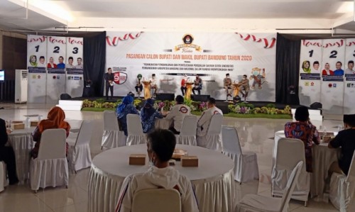 Hak Paslon Dadang - Sahrul Dihilangkan, Ada Apa Dengan KPU Kabupaten Bandung ?