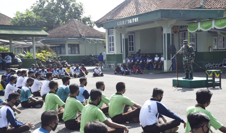 Ratusan Siswa Menengah Atas di Purworejo Ikuti Pelatihan Bela Negara