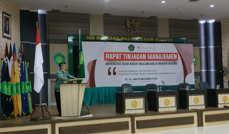 Gelar Rapat Tinjauan Manajemen, Prof Abdul Haris Yakin UIN Malang Jadi Harapan Semua Umat