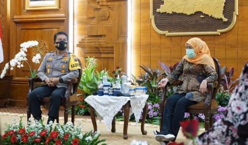 Siap Sinergi, Khofifah Terima Kedatangan Kapolda Jatim