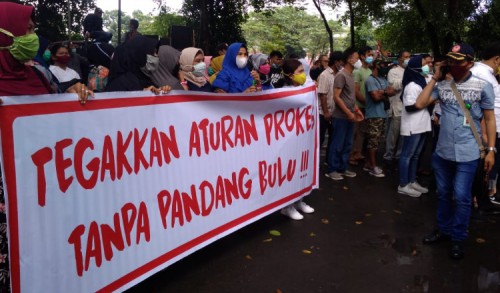 Tolak Provokator di Sumatera Utara, Ratusan Massa Geruduk DPRD Sumut