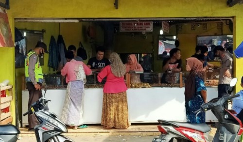 Antisipasi Kejahatan, Polisi di Pamekasan Kontrol Toko Emas