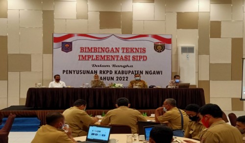 Dalam Rangka Penyusunan RKPD Tahun 2022, Bappelitbang Ngawi Gelar Bimtek Implementasi SIPD