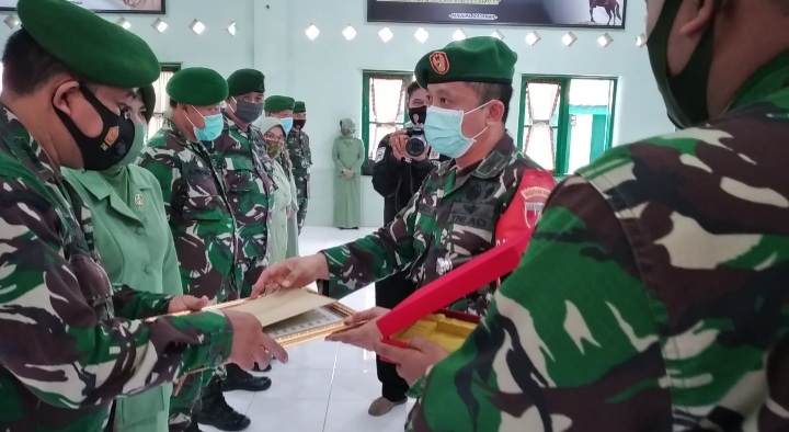 Dandim 0823/Situbondo Lepas Anggota MPP dan Pindah Satuan