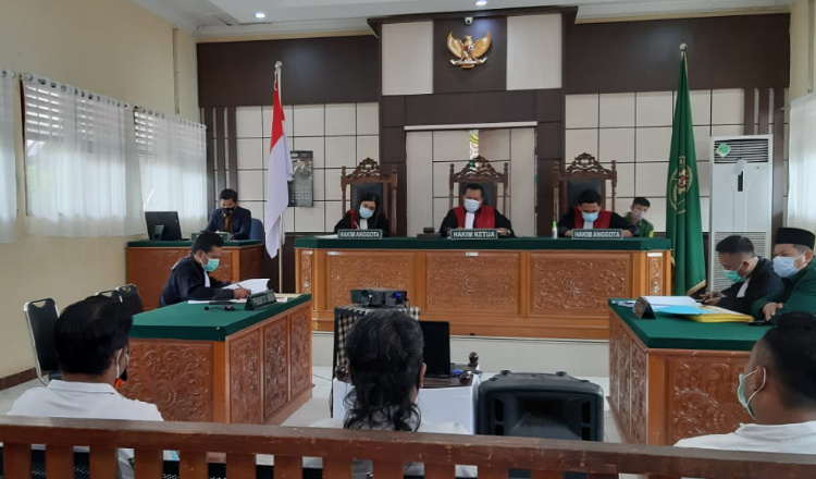 Pelanggaran Pilkada, JPU Kejari Inhu Riau Tuntut Kades Talang Jerinjing 5 Bulan Penjara
