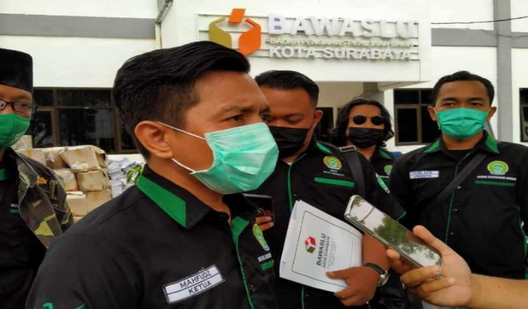 Garda Bangsa Laporkan Dugaan Kampanye Hitam ke Bawaslu Surabaya