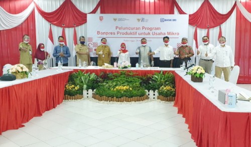 Terima BPUM, Pelaku UMKM Kabupaten Probolinggo Kembali Bergairah
