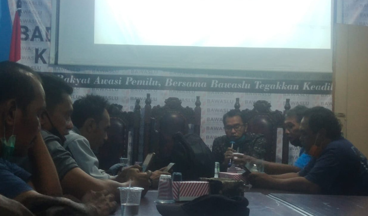 Mencegah Terjadinya money politics, Bawaslu Kabupaten Situbondo Siapkan Ribuan Tim Patroli