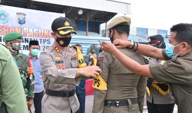 Komitmen Ciptakan Pilkada Lamongan Damai di Tengah Pandemi, 1.455 TNI Polri Siaga di TPS