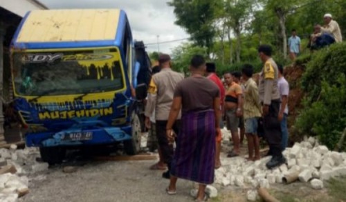 Kecelakaan Tunggal, Polisi di Pamekasan HImbau Pengemudi Dump Truk