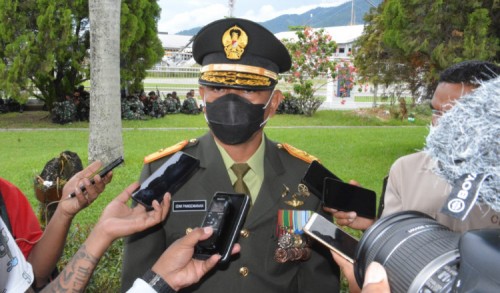 Danrem 172/PWY Brigjen TNI Izak Pangemanan: Letjen TNI Herman Asaribab Adalah Sosok Panutan