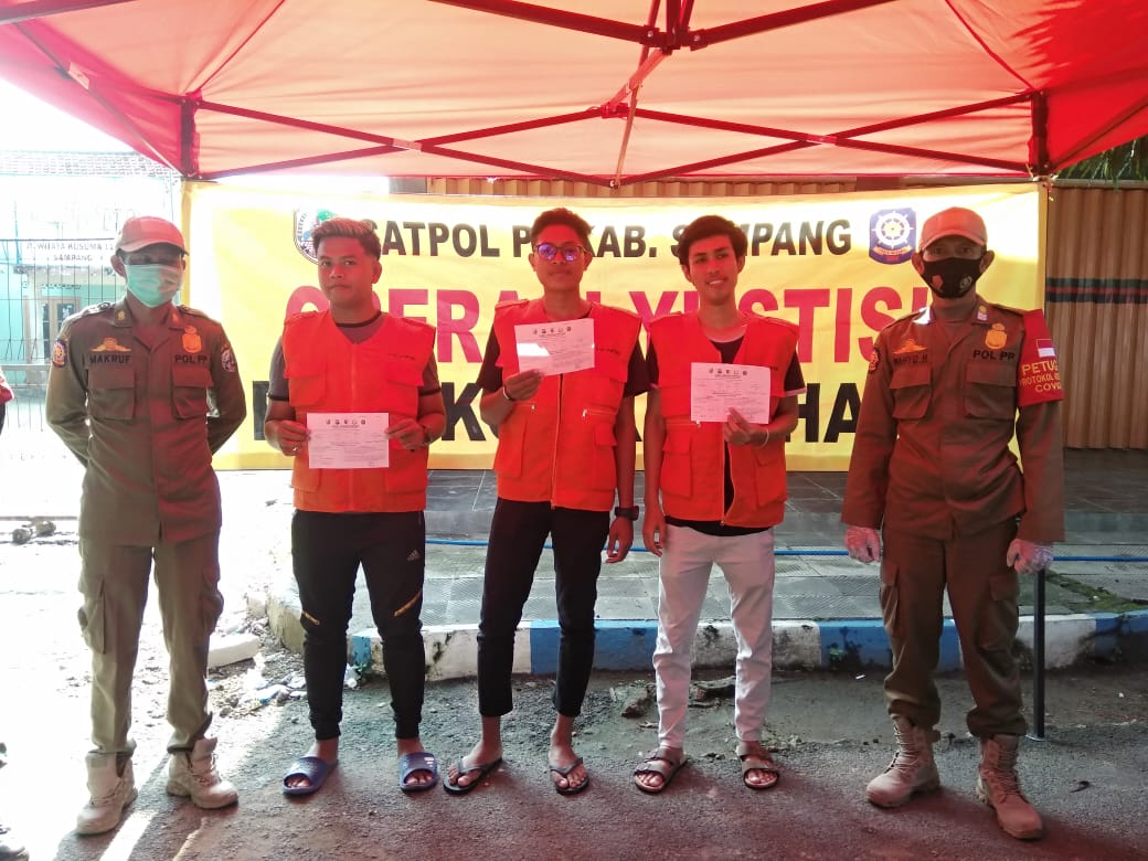 Sejumlah Pengunjung CFD Wijaya Kusuma Sampang Terjaring Operasi Yustisi