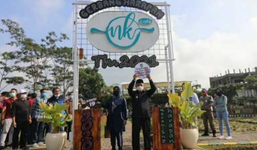 Bupati Malang Sanusi Resmikan Jogging Track di NK Cafe