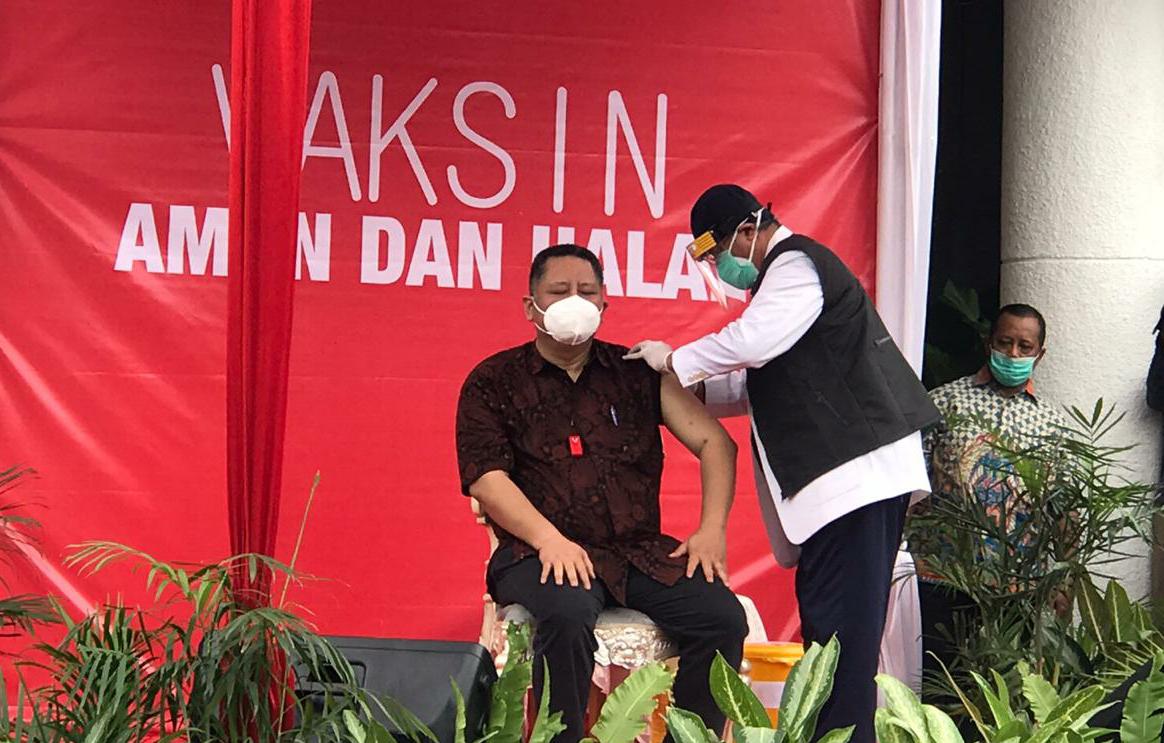 Karena Tensi Darah Tinggi, Whisnu Sakti Hampir Gagal Divaksin