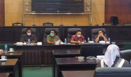 DPRD Jombang Gelar Hearing Dengan 3 Perusda