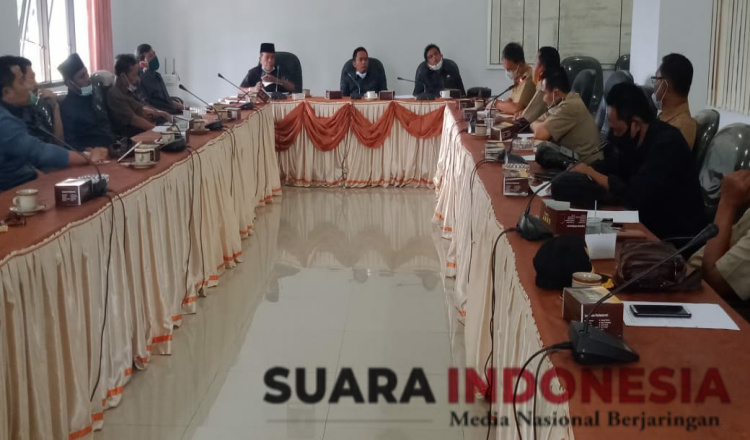 Perwakilan 171 Kades ke DPRD Bondowoso, Minta Komisi IV Dorong Pemkab Perjelas Pelaksanaan Pilkades