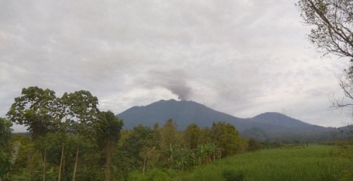 Gunung Raung Erupsi, PVMBG: Belum Ada Warga yang Lapor Terkena Dampak Hujan Abu 