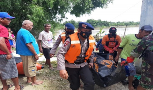 4 Hari Jasad Devi ASN Ngawi Hanyut di Sungai Bengawan Solo Akhirnya Ditemukan