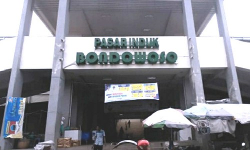 Kepala RW 09 Kelurahan Dabasah Pasar Induk Bondowoso Bantah Minta Pedagang Sore Dipindah ke Lantai Dua