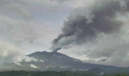 PVMBG Tambah Dua Alat Pemantauan Gunung Raung