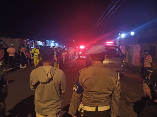 Tolak Pemakaman Protokol Covid-19 Gunakan Sajam, Seorang Pemuda di Bondowoso Diamankan Polisi