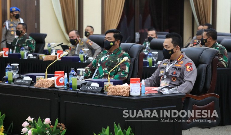 Rapim 2021, TNI-Polri Komitmen Kawal Vaksinasi Hingga Pulihkan Ekonomi Nasional 