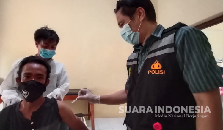 Puluhan Wartawan di Probolinggo Jalani Vaksinasi Tahap II